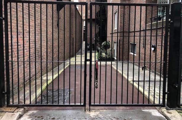 Steel garden gate hinge repair in Hackney, London